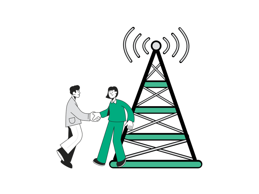 Zwei Personen schütteln sich die Hände vor einem Telekommunikationsturm, symbolisch für die Partnerschaft von Unsere Grüne Glasfaser.